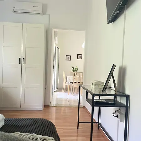 Curnic Appartement *