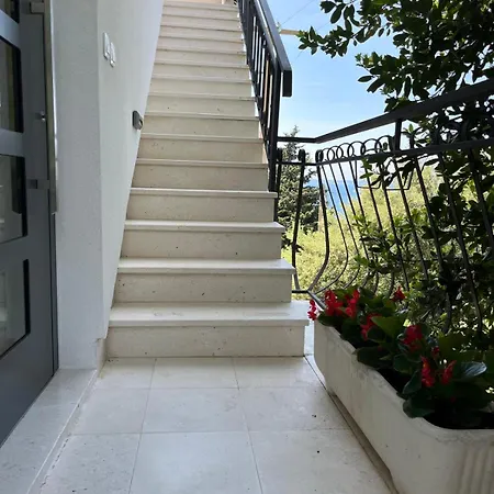 Appartement Curnic Jesenice (Split-Dalmatia)