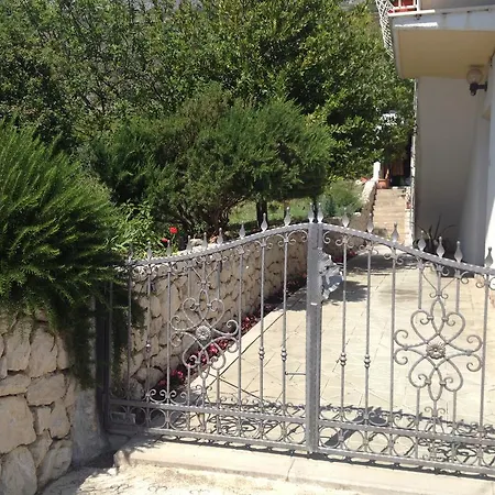 Curnic Jesenice (Split-Dalmatia)