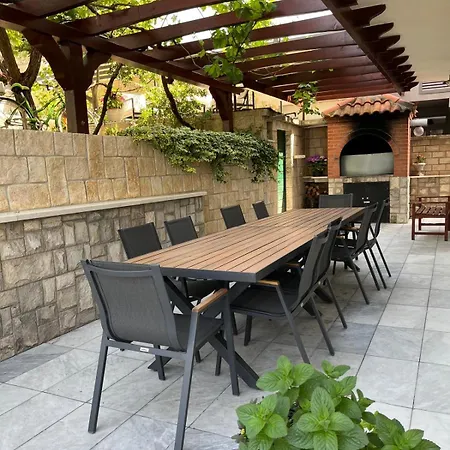 Curnic Jesenice (Split-Dalmatia)